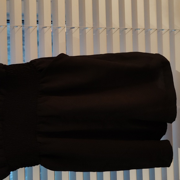 Black romper - Picture 5 of 6